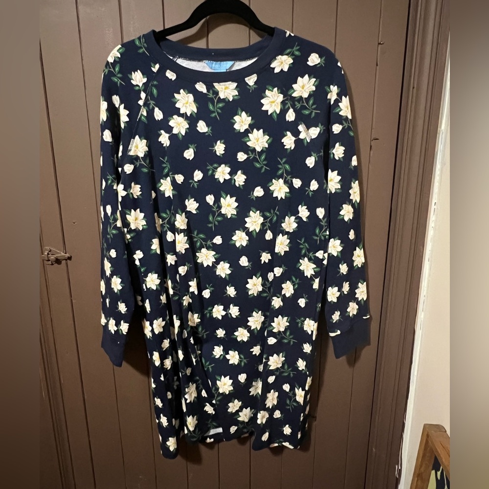Draper James Magnolia Sweatshirt Dress NWT